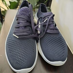 Crocs Women's Navy Sneakers